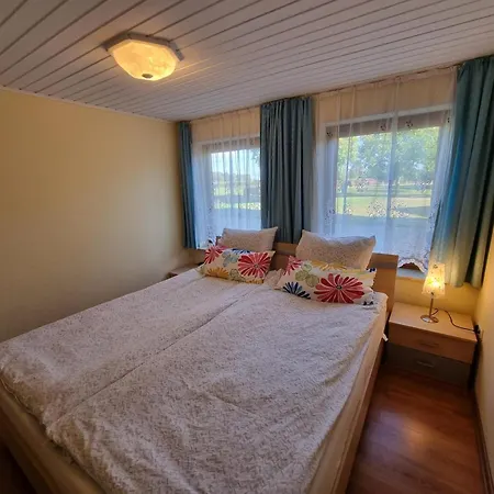 Pugholz Xl Nyaraló *